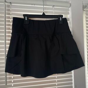 Athleta Black Ruffle Mini Skort Athleisure Athletic Tennis Pickleball Summer XS